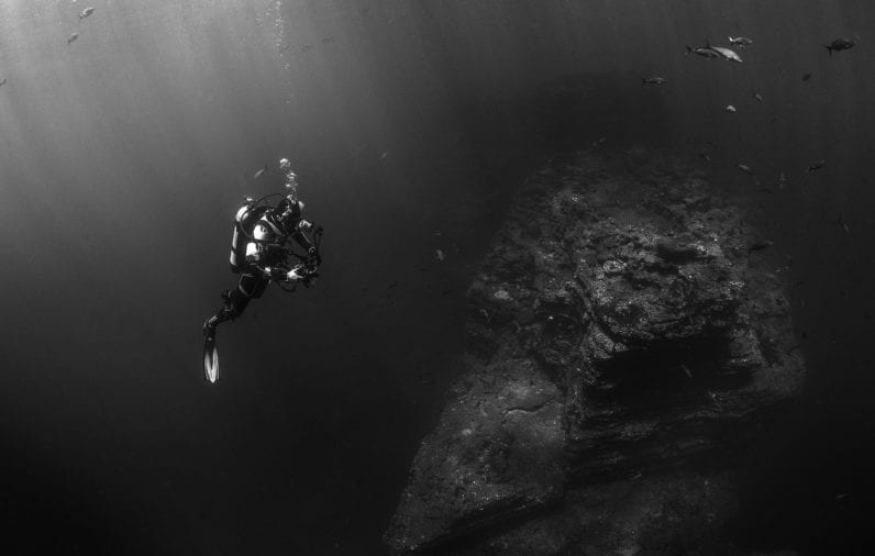 deep sea diving