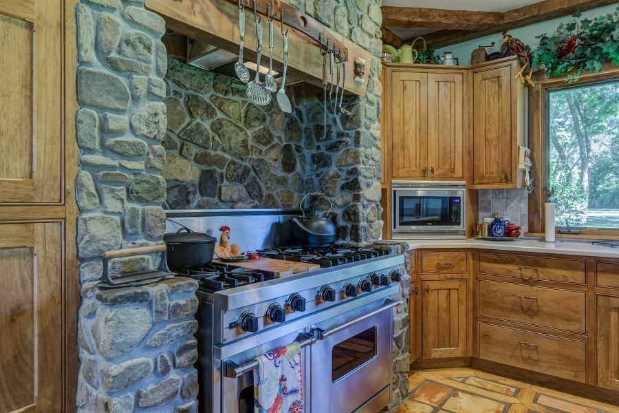 how to clean an oven